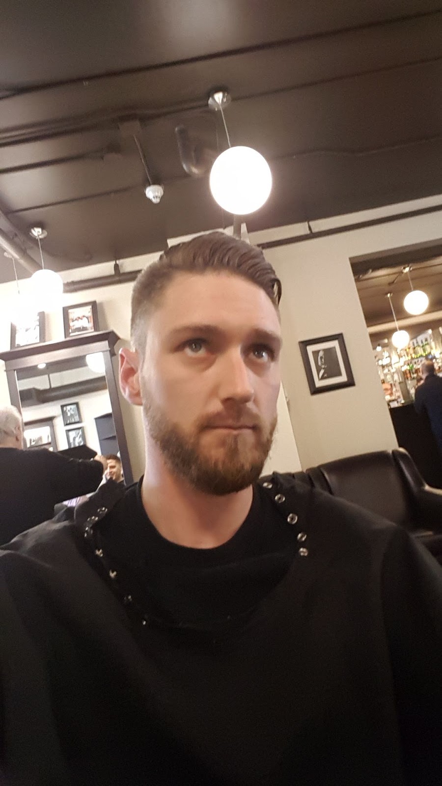 New York New York Mens Grooming Lounge | 2082 Pine St, Burlington, ON L7R 1G2, Canada | Phone: (289) 337-6085