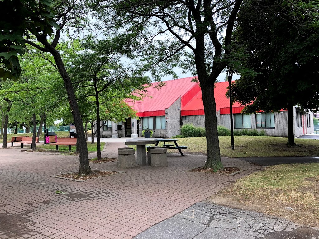 Pavillon Delorme | Saint-Léonard, Montréal, QC H1P, Canada | Phone: (514) 872-0311