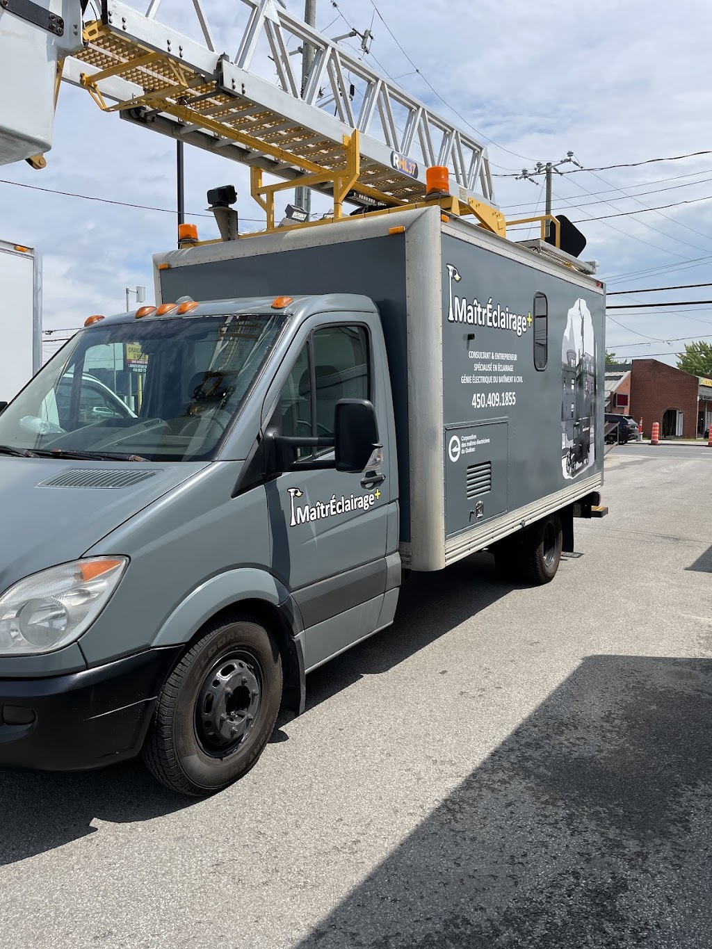 MaîtrÉclairage + Inc | 332 Av. Béthany, Lachute, QC J8H 2N2, Canada | Phone: (450) 409-1855