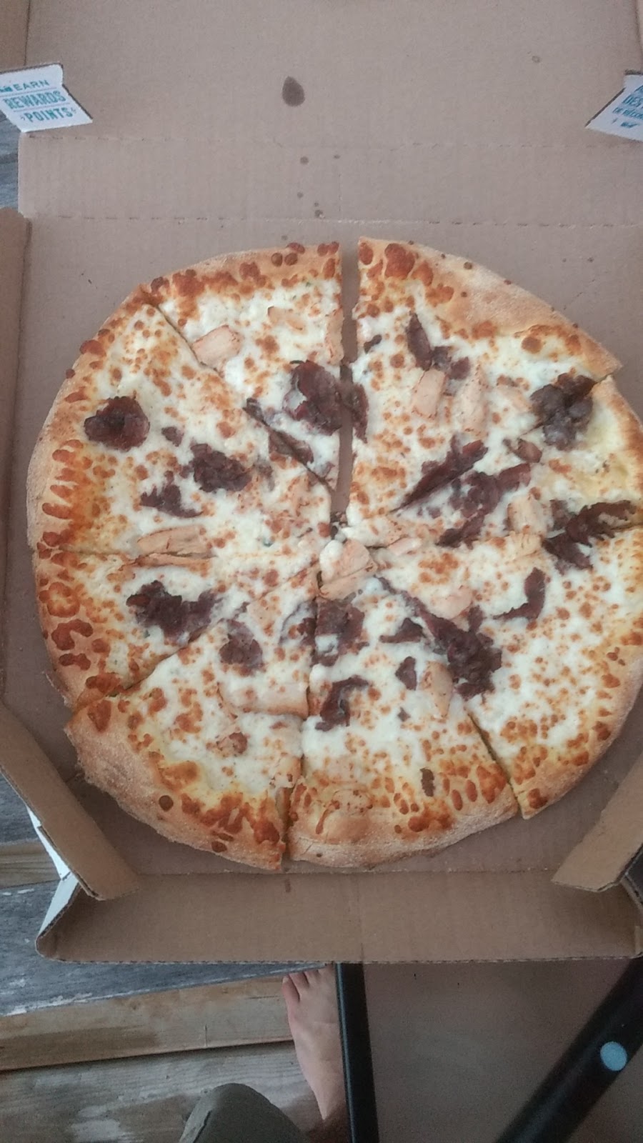 Dominos Pizza | 200 Carnwith Dr E, Whitby, ON L1M 0A1, Canada | Phone: (905) 655-5855