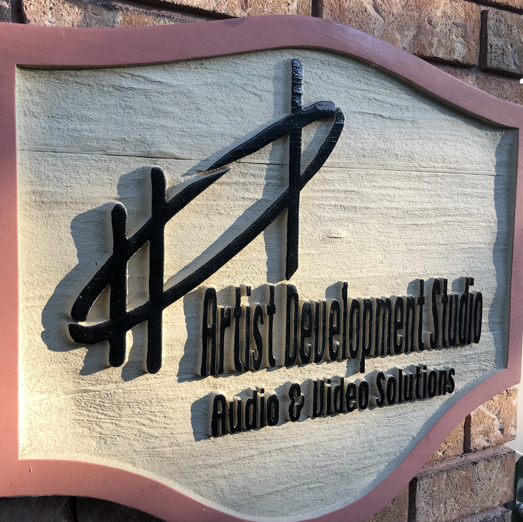 Artist Development Studio | 2420 Hancock Road, Courtice, ON L1E 2M3, Canada | Phone: (905) 434-7377