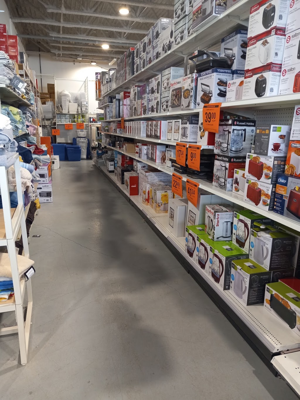 Hart | 9492 Bd Lacordaire, Saint-Léonard, QC H1R 0C4, Canada | Phone: (514) 312-8956