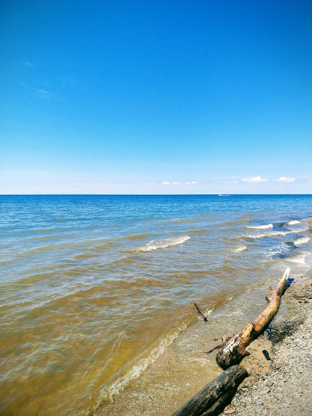 Lake Erie Beach Park | 9568 Lake Shore Rd, Angola, NY 14006, USA | Phone: (716) 549-0970