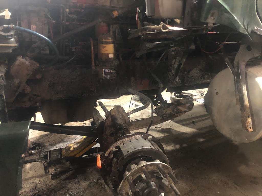 Specialized Truck Trailer Repair Inc. | 7407 Bren Rd, Mississauga, ON L4T 1H3, Canada | Phone: (416) 891-2974