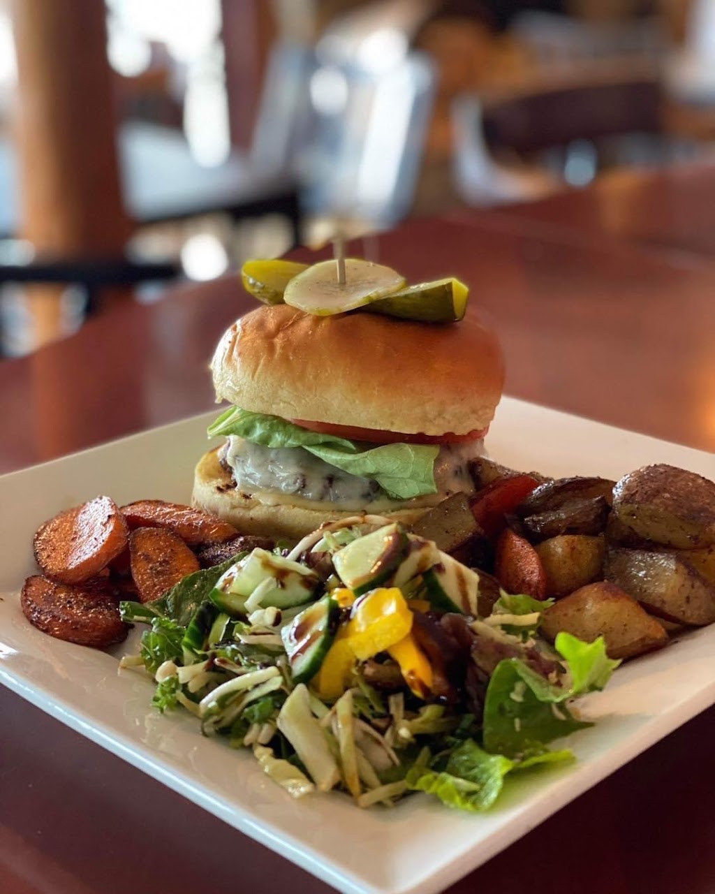 Boatshed Waterfront Grill | 4760 Brenton Page Rd, Ladysmith, BC V9G 1L7, Canada | Phone: (250) 924-7765