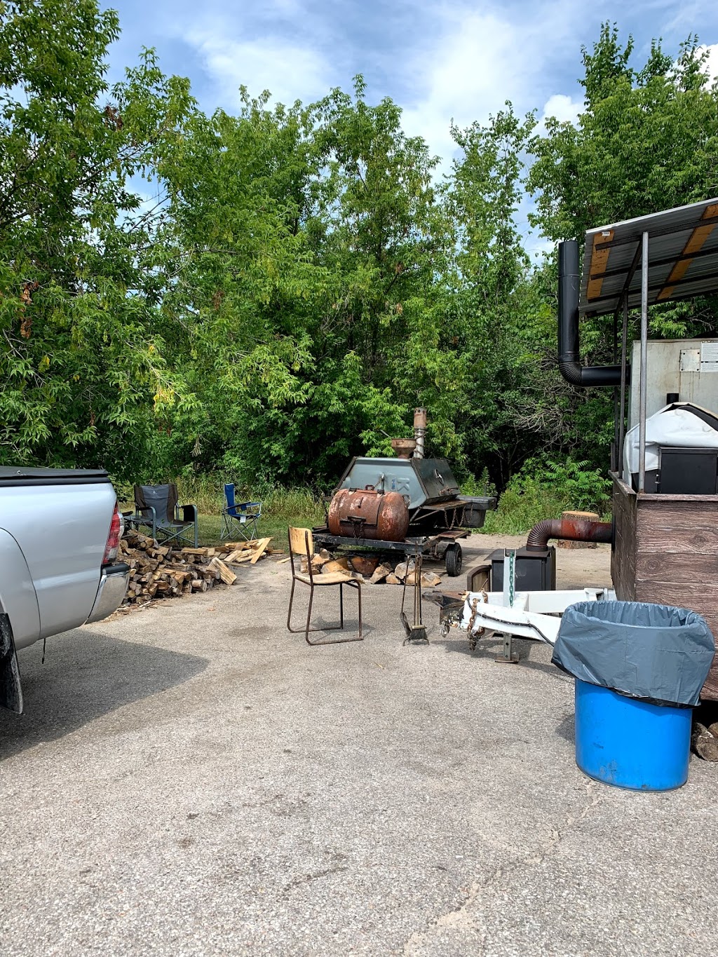 Chuckwagon BBQ foodtruck | 2893 ON-28, Peterborough, ON K9J 6Y2, Canada | Phone: (705) 760-4685