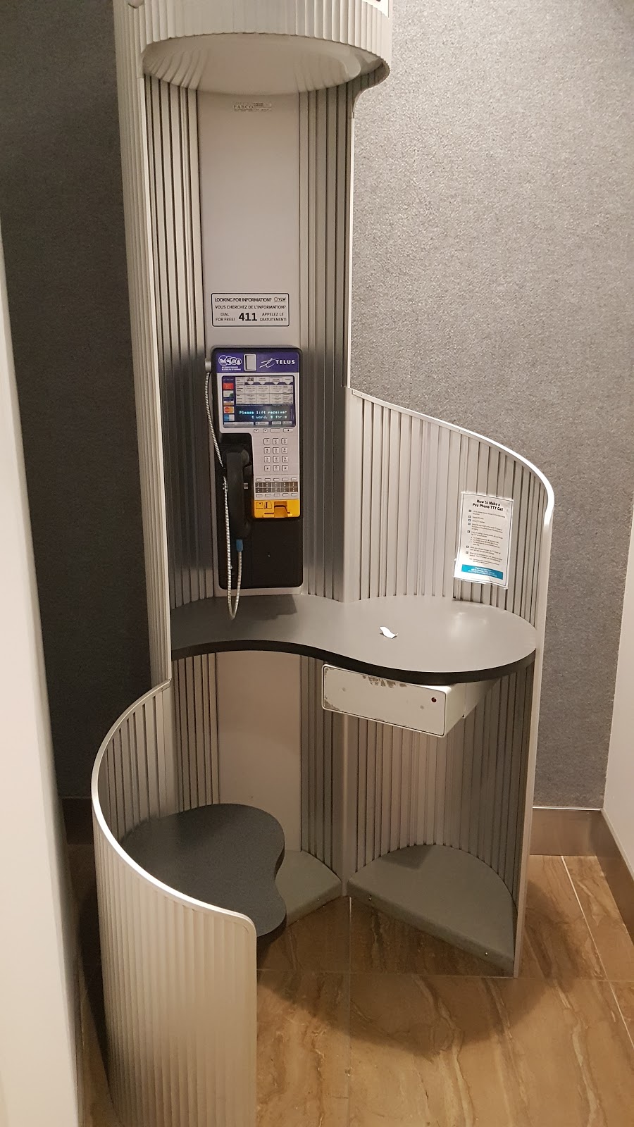 Kelowna International Airport | 5533 Airport Way, Kelowna, BC V1V 1S1, Canada | Phone: (250) 807-4300