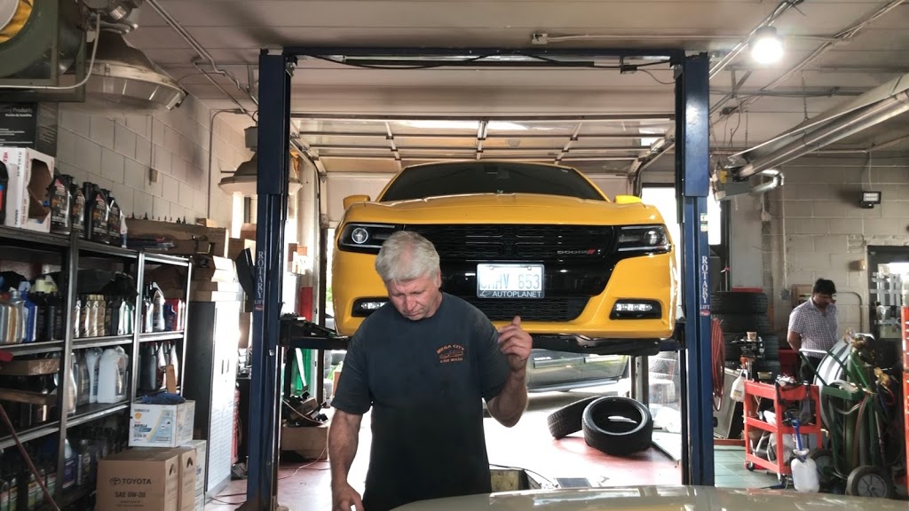 Mega City Car Wash | 934 Dixon Rd, Etobicoke, ON M9W 1J8, Canada | Phone: (416) 675-2242