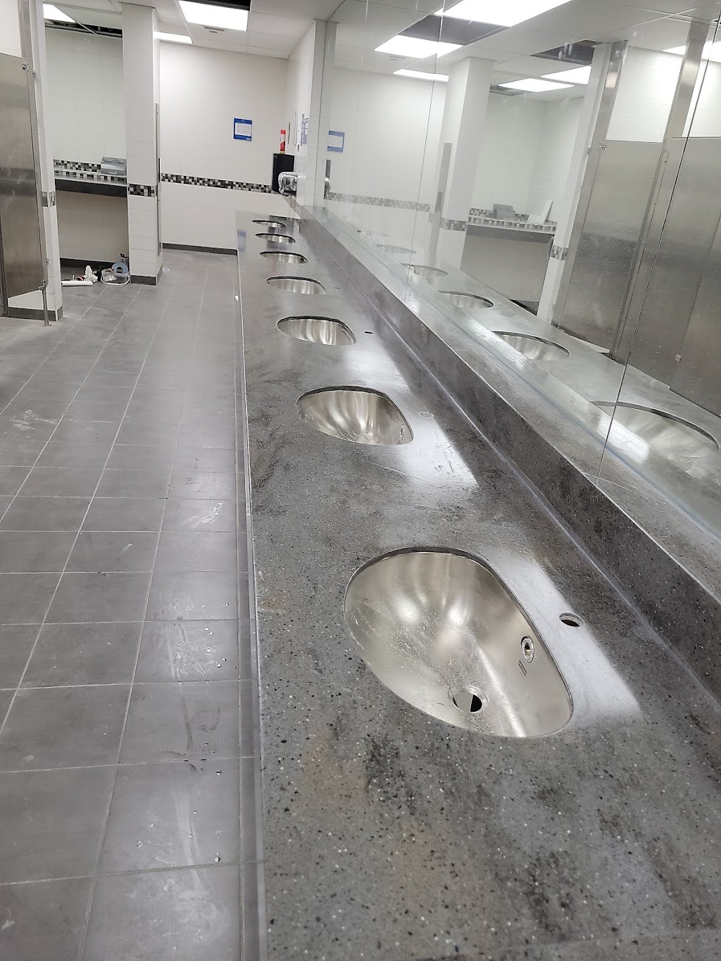 L&G Solid Surfaces | 16 Cresswell Dr, Brampton, ON L6Y 2T6, Canada | Phone: (647) 688-7535