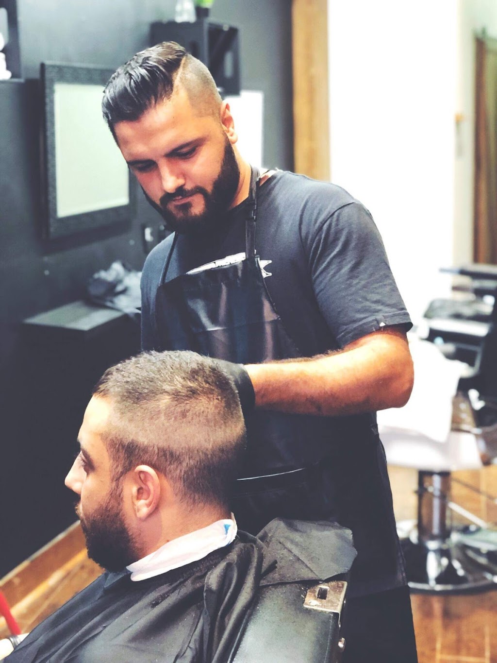 Minister Barber Shop،Minister Salon de coiffure | 99 Bd de la Concorde O, Laval, QC H7N 1H8, Canada | Phone: (438) 399-0649