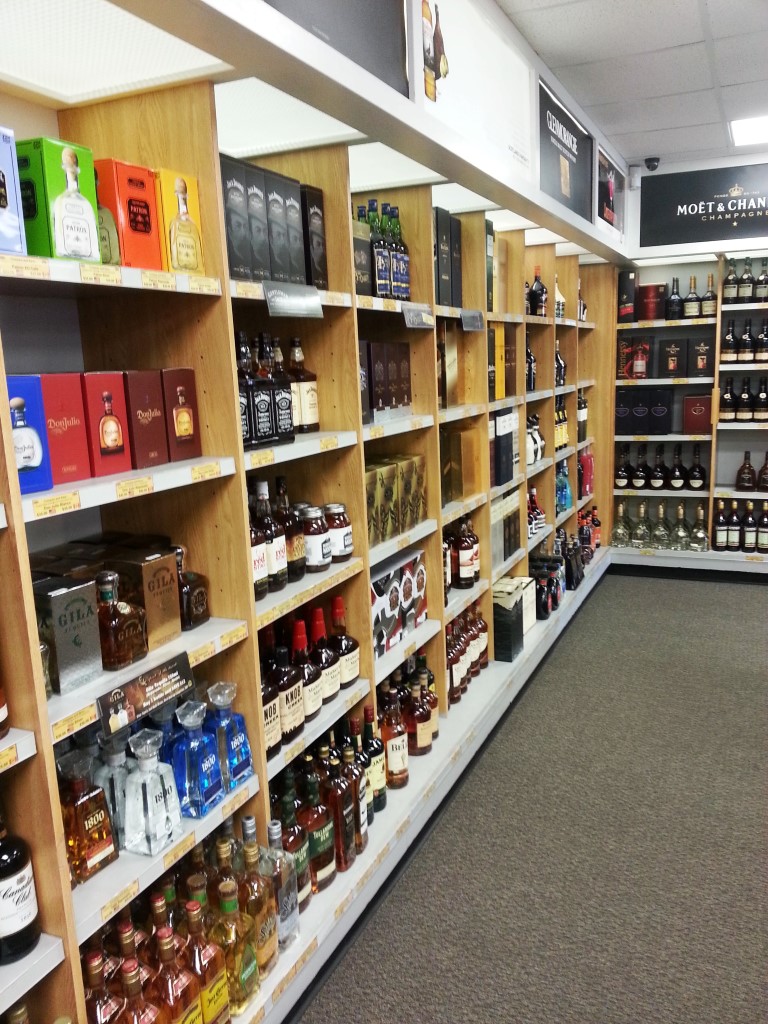Duty Free Americas - Sumas | 108 Harrison St, Sumas, WA 98295, USA | Phone: (360) 988-9413