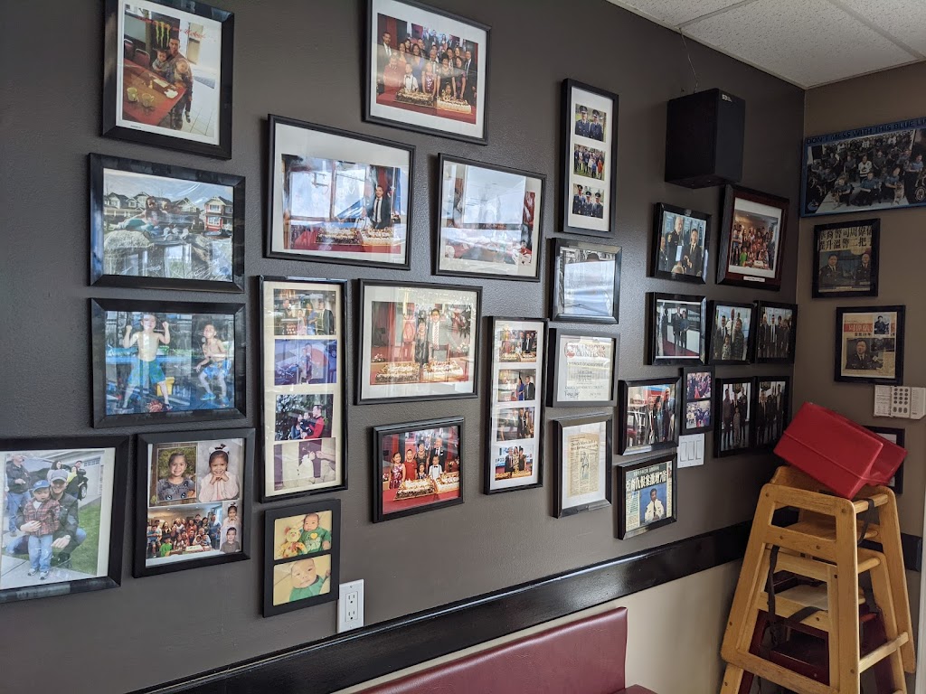 Tonys Place Restaurant | 31120 Peardonville Rd #101, Abbotsford, BC V2T 6K7, Canada | Phone: (604) 850-9288