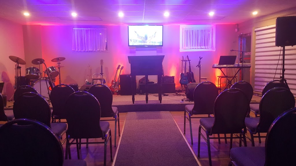Lambassade | 125 Rue des Sulpiciens, LÉpiphanie, QC J5X 2Y5, Canada | Phone: (450) 588-5992