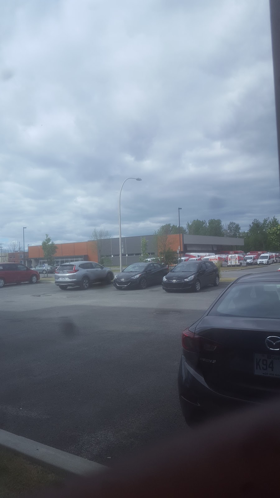 PH Vitres dAutos Inc. | 3000 Rue Lucien-Lallier, Laval, QC H7P 0H8, Canada | Phone: (450) 687-2333