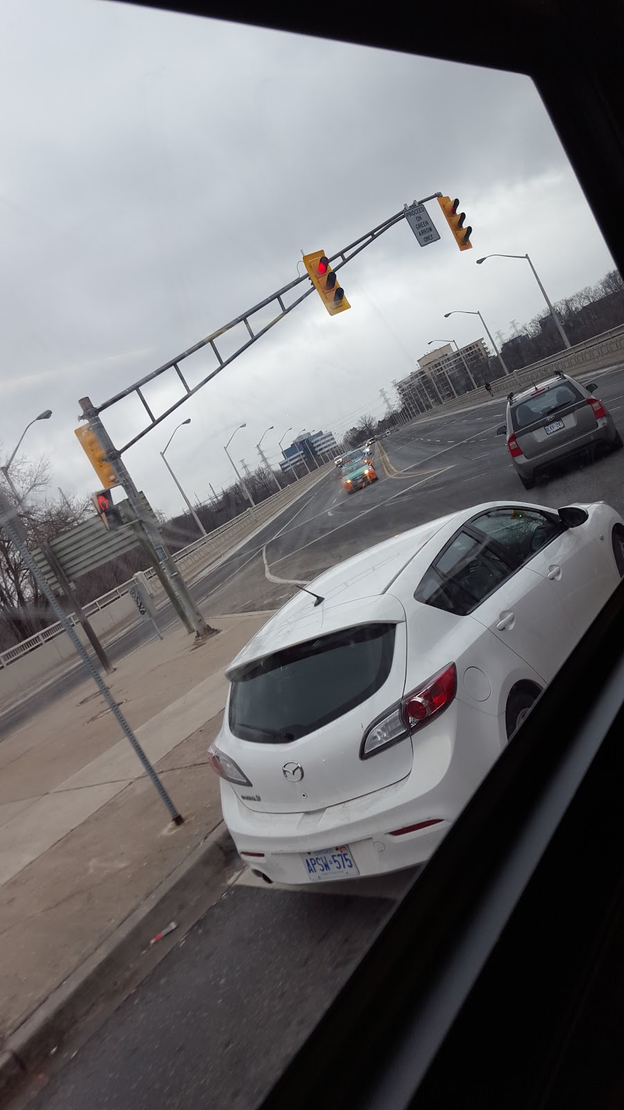 Kiwanis Parkette | 1410 Pape Ave, East York, ON M4K 3N2, Canada