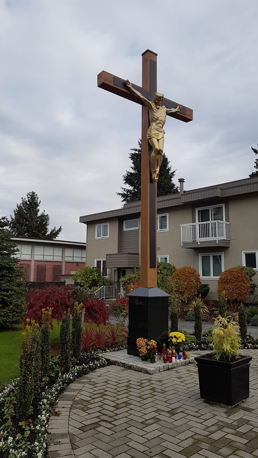 St. Casimirs Polish Parish | 1187 E 27th Ave, Vancouver, BC V5V 2L7, Canada | Phone: (604) 876-3194