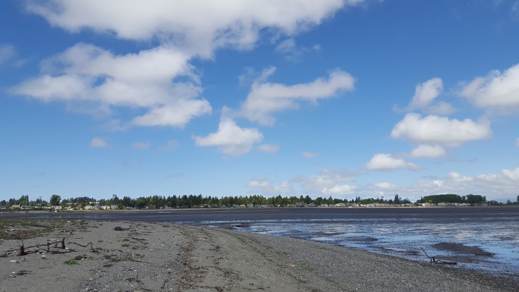 Tsawwassen Beach | Tsawwassen, Delta, BC V4M 2M9, Canada