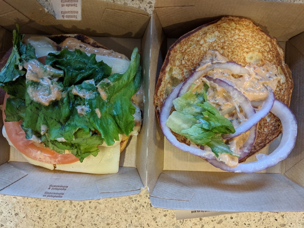 McDonalds | 4840 Wyandotte St E, Windsor, ON N8Y 1H7, Canada | Phone: (519) 944-0896