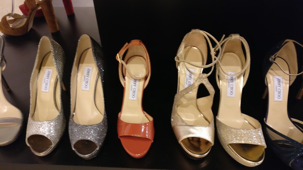 Jimmy Choo | 13850 Steeles Ave Suite 406, Halton Hills, ON L0P, Canada | Phone: (905) 878-4899