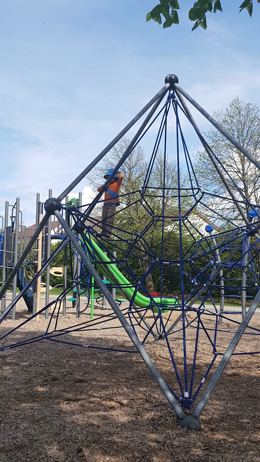 Parc Champvert | 3085 Rue Moreau, Longueuil, QC J4L 0A2, Canada