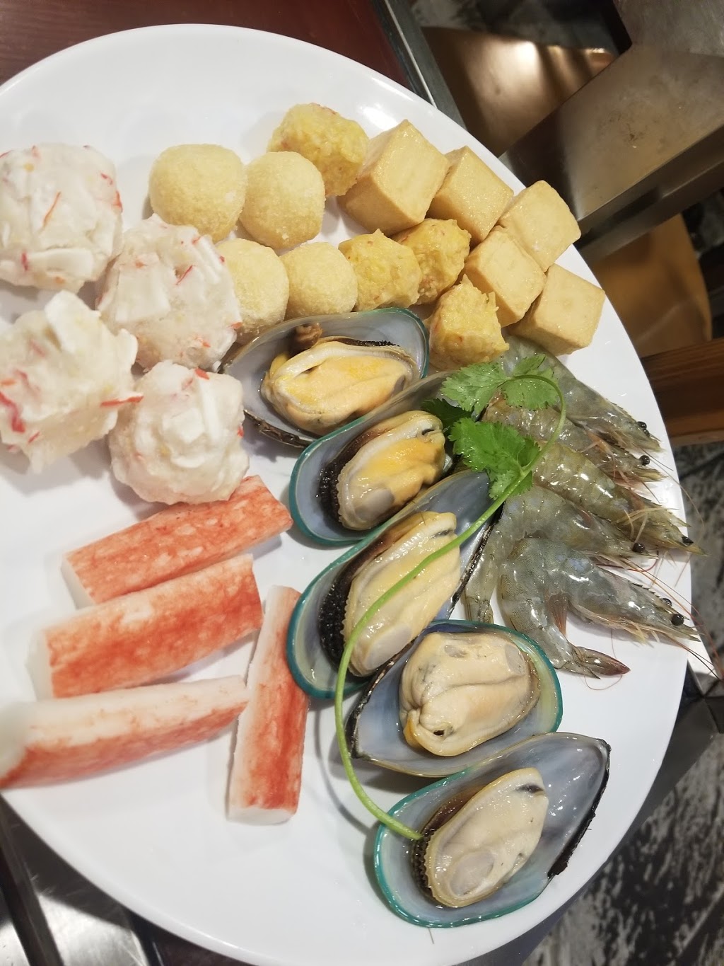 Chili Hot Pot Chinese Restaurant | 7219 104 St NW, Edmonton, AB T6E 4B8, Canada | Phone: (780) 989-0831