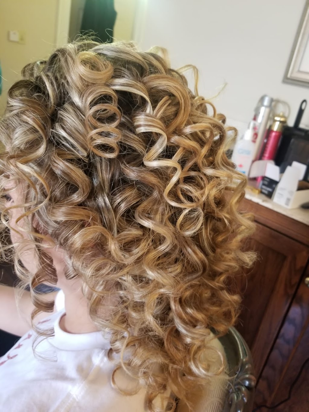 BeautiMark Pro Hair and Makeup (Lincoln) | hair care | 1 Ontario St, Beamsville, ON L0R 1B7, Canada | 9055993444 OR +1 905-599-3444