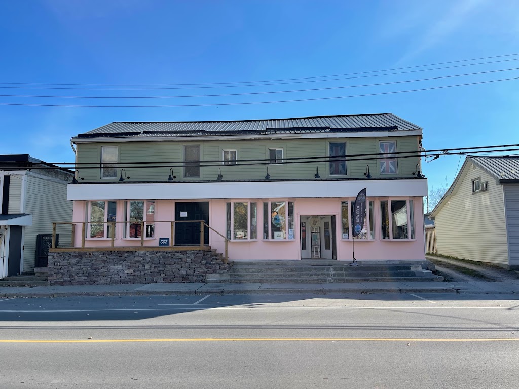 Lakeside Studio Gallery | 363 Main Street Bath, Bath, ON K0H 1G0, Canada | Phone: (613) 402-9810