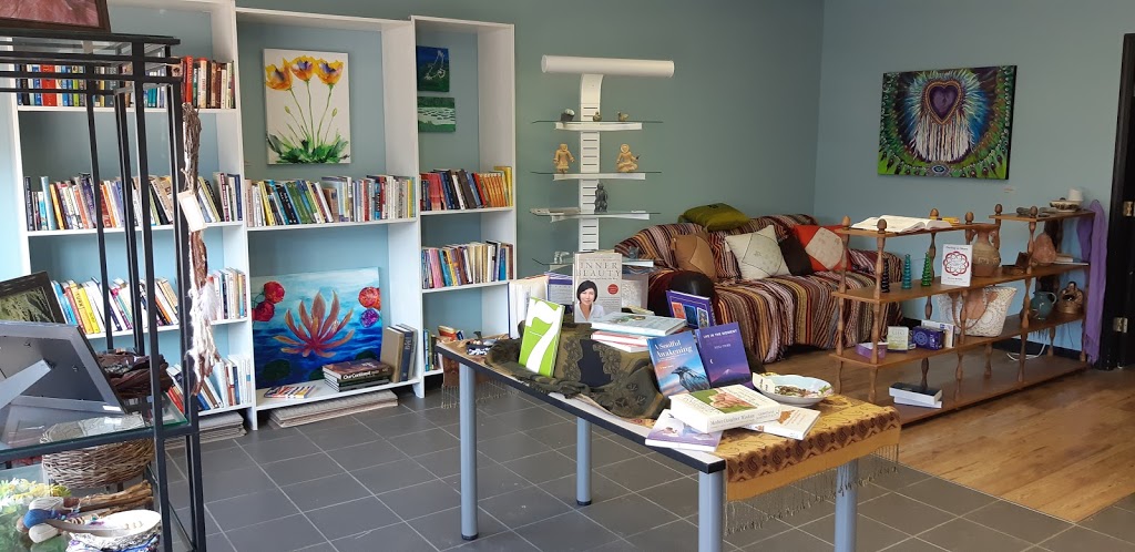 The Paper Birch | 1515 Westgate Rd #4, West Kelowna, BC V1Z 3X4, Canada | Phone: (250) 300-4125