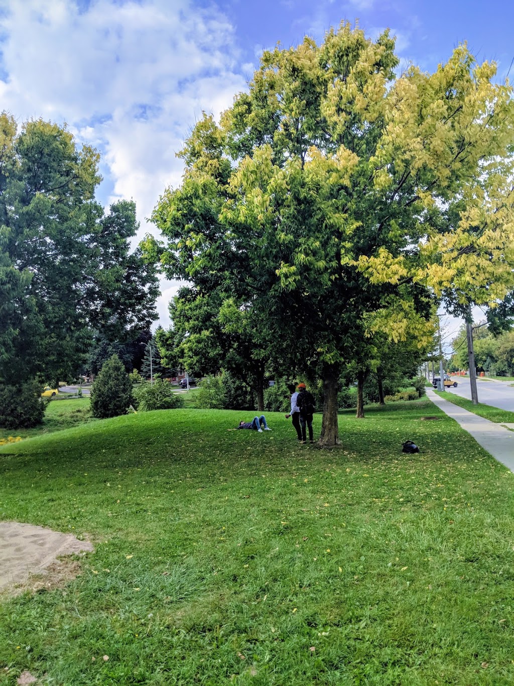 Victoria Hills Community Centre | 10 Chopin Dr, Kitchener, ON N2M 2G2, Canada | Phone: (519) 741-2717