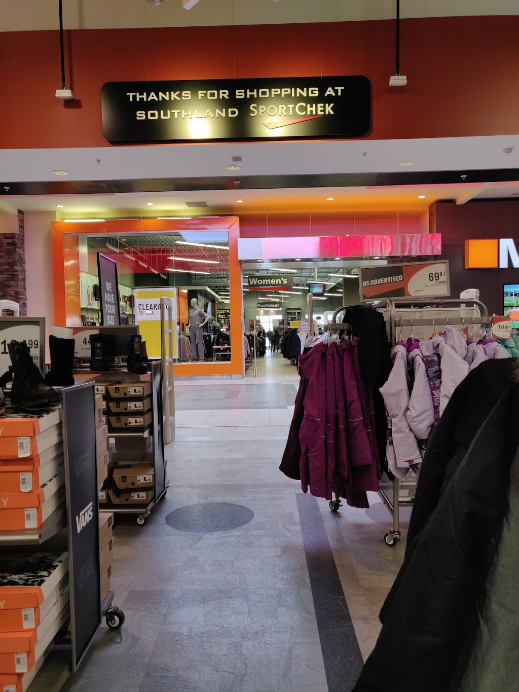 Sport Chek Southland Mall | 2715 Gordon Road Unit 1Y2-A, Regina, SK S4S 6H8, Canada | Phone: (306) 522-2200