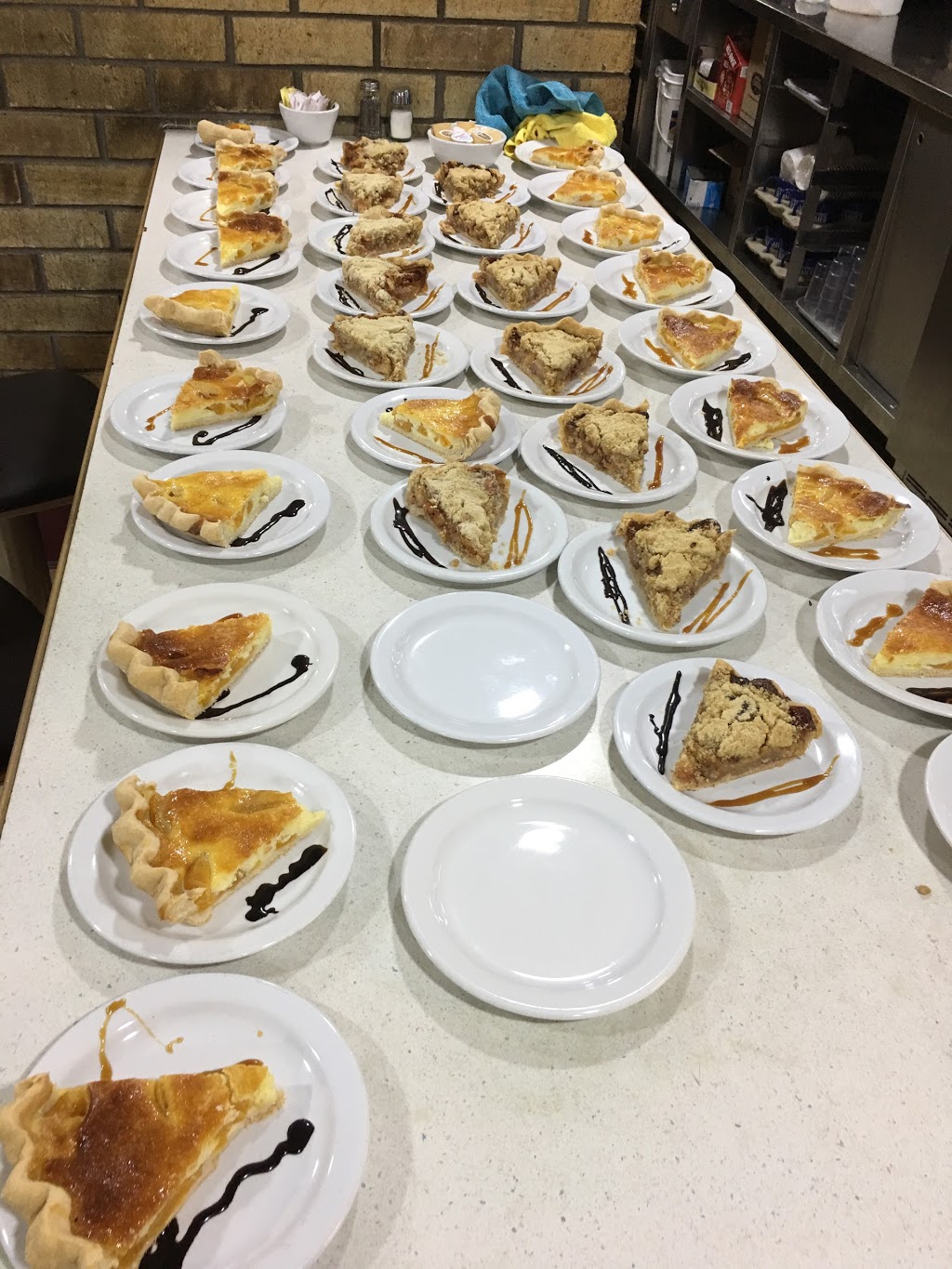 Rosemaries Family Restaurant | Shakespeare, ON N0B 2P0, Canada | Phone: (519) 625-8197