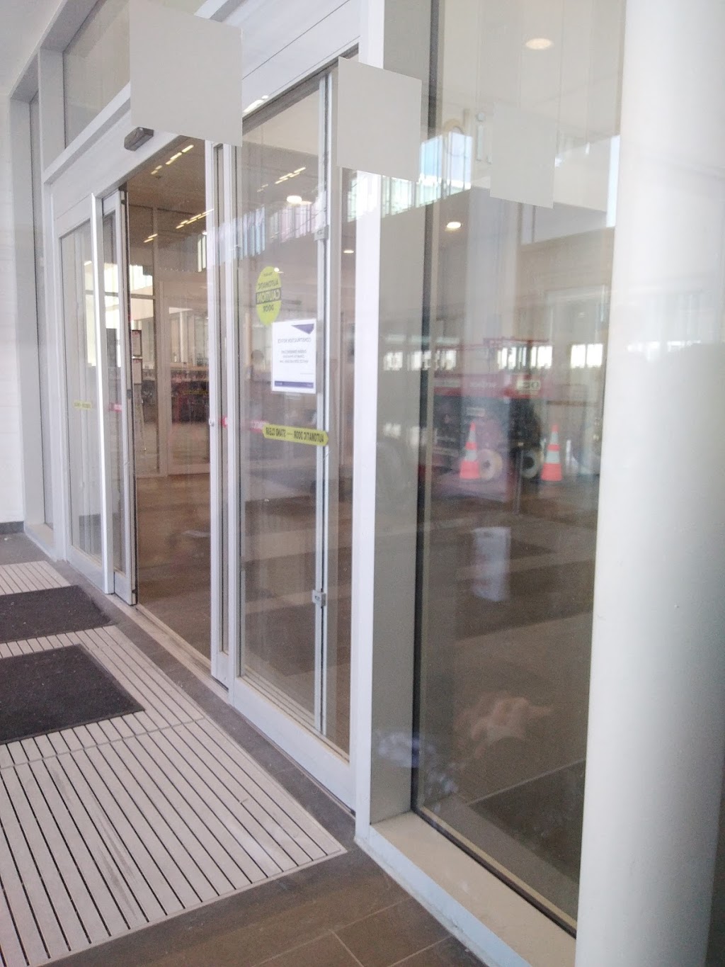 Meadowvale Library | 6655 Glen Erin Dr, Mississauga, ON L5N 3L4, Canada | Phone: (905) 615-4710
