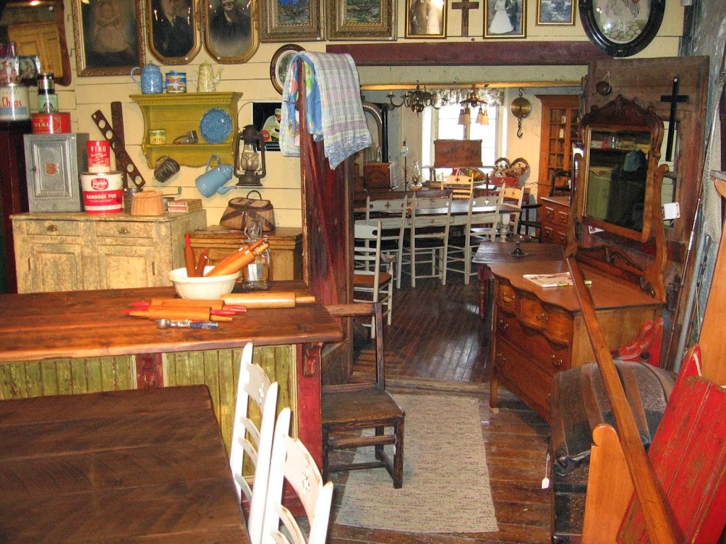 Le Grenier Oublié | LÉpiphanie, 55 Rang de la Côte St-Louis, LÉpiphanie, QC J5X 2P4, Canada | Phone: (450) 588-4890