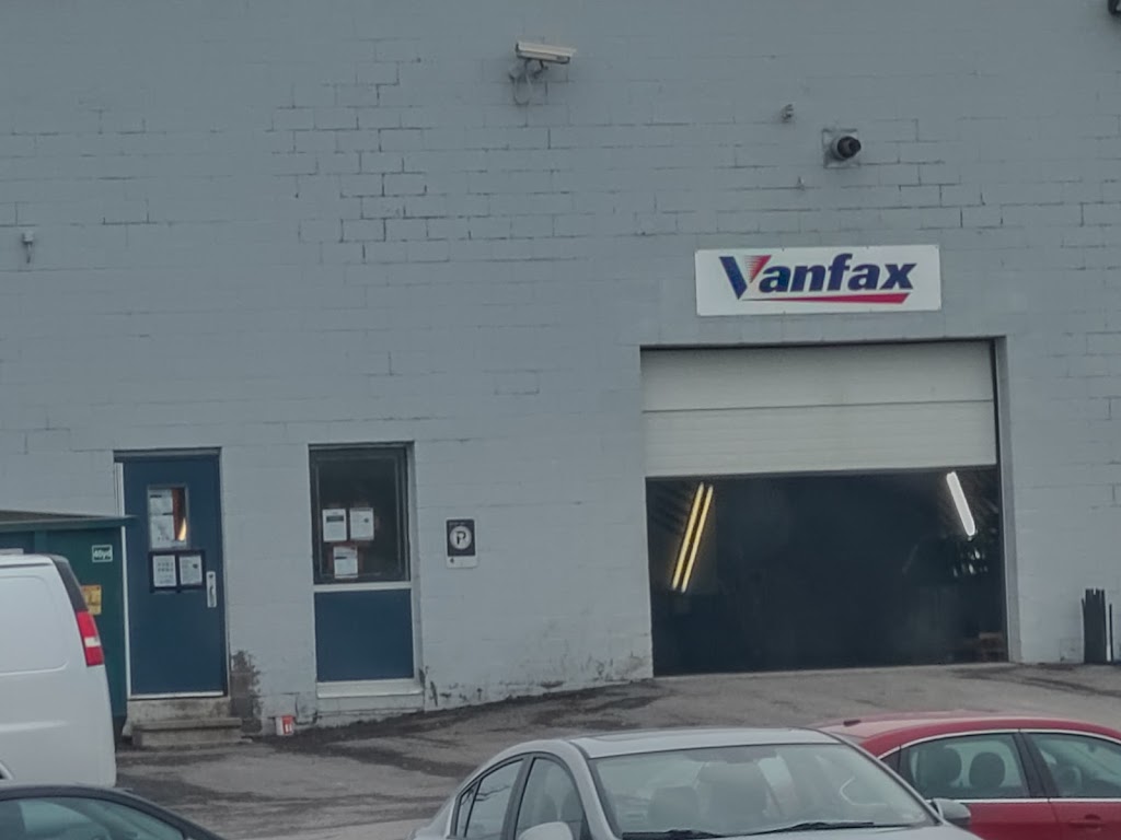 Vanfax Ottawa | 1600 Liverpool Ct, Ottawa, ON K1B 4L2, Canada | Phone: (613) 523-6936