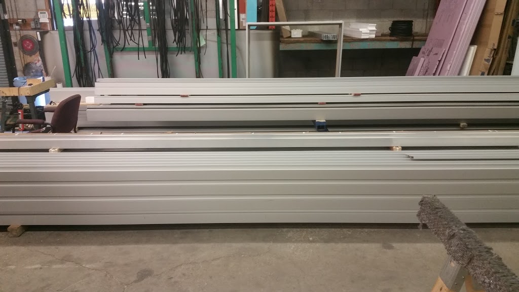 Barrie Regional Glass | 438 Dunlop St W, Barrie, ON L4N 1C3, Canada | Phone: (705) 721-5309