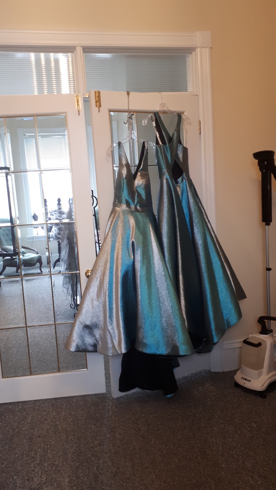 The Sewing House | 162 Dunlop St W, Barrie, ON L4N 1B2, Canada | Phone: (705) 721-6666