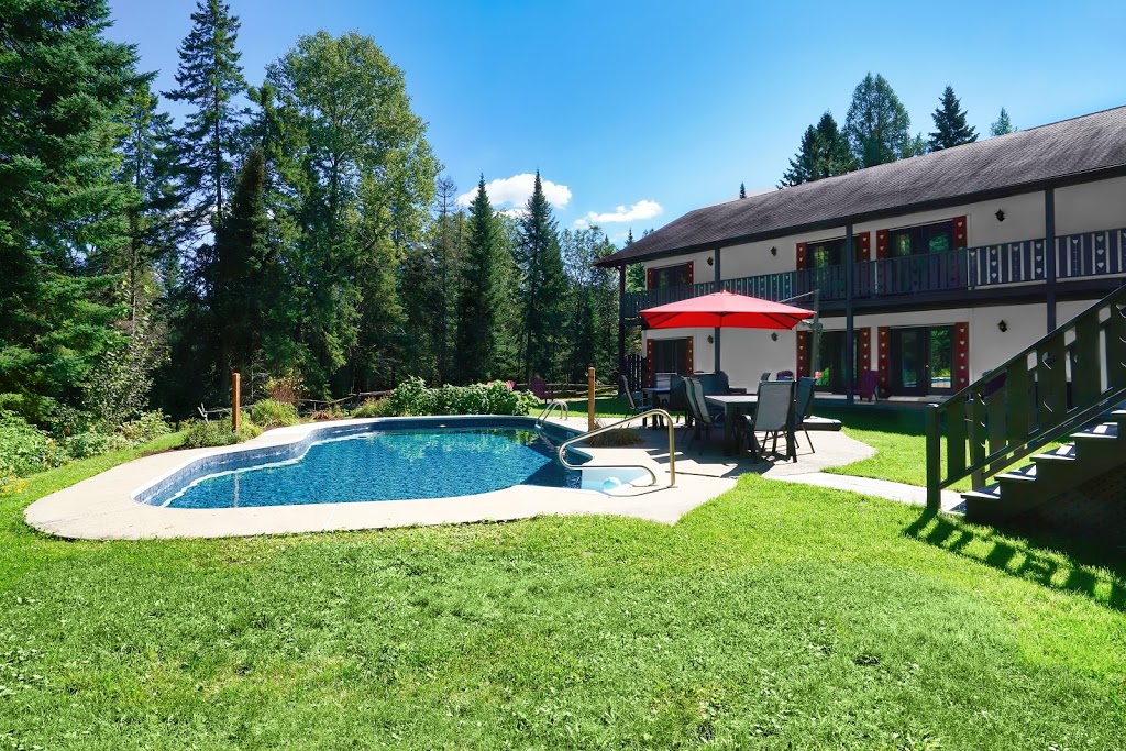 Les Maisons Péladeau - Pavillon Pierre-Péladeau | 3050 Rang 1 Doncaster, Val-David, QC J0T 2N0, Canada | Phone: (866) 735-2366