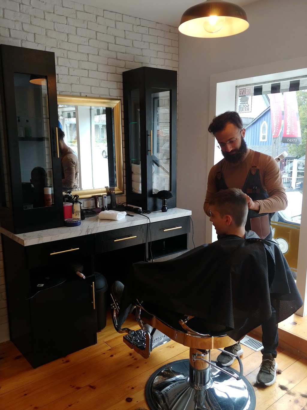 Gents & Kings Barber Lounge Inc. | 75 Metcalfe St, Elora, ON N0B 1S0, Canada | Phone: (647) 330-3804