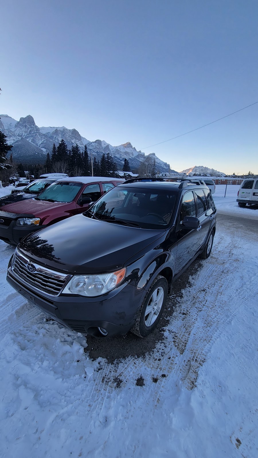 Lockwood Autobody Ltd | 7 Industrial Pl, Canmore, AB T1W 1Y1, Canada | Phone: (403) 678-6067