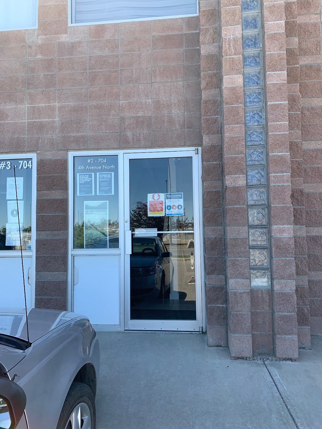 Dr Cindy Chervenka, BSc, ND | 704 4 Ave N #2, Lethbridge, AB T1H 6P4, Canada | Phone: (403) 320-0527