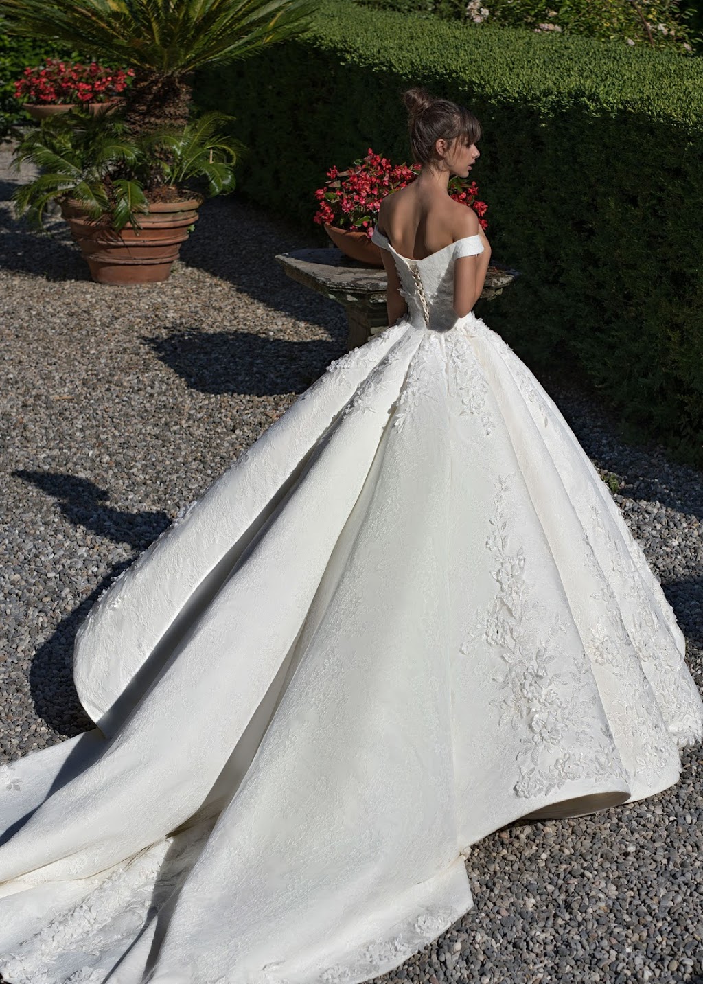Maria Fashion | 4-8575 Keele St, Vaughan, ON L4K 3P4, Canada | Phone: (905) 597-4145