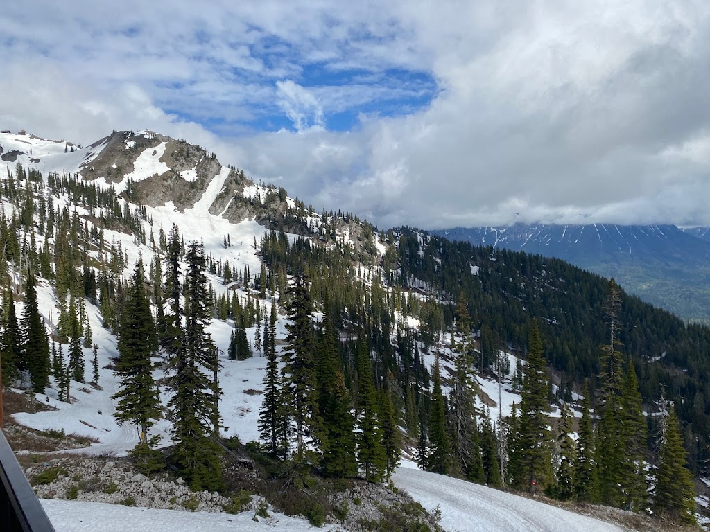 Lost Boys Cafe | Timber Chair, Fernie, BC V0B 1M6, Canada | Phone: (250) 423-4655