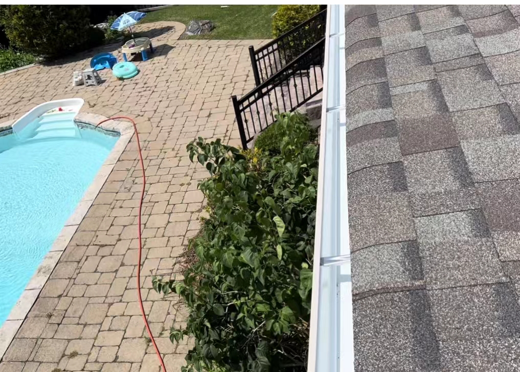 【靓】专业水槽 Leons Professional Gutter | 21 Clydesdale Rd, Markham, ON L3R 3S8, Canada | Phone: (647) 886-2600