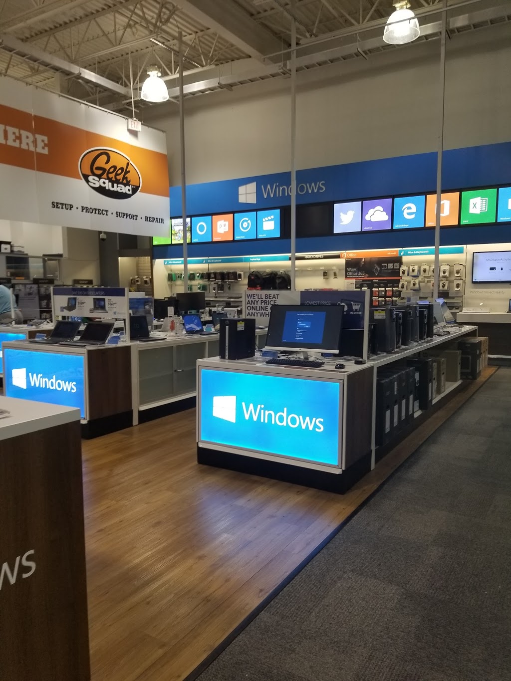 Best Buy | 2267 160 St, Surrey, BC V3Z 9N6, Canada | Phone: (604) 535-5660