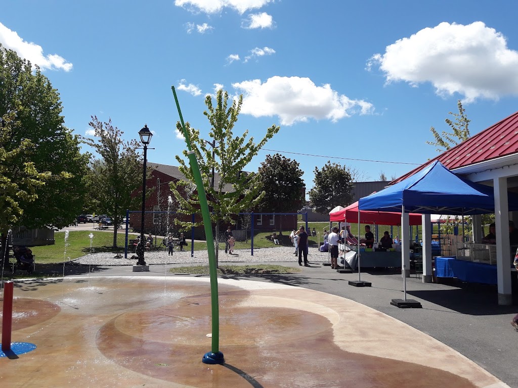 Sackville Farmers Market | 66 Main St, Sackville, NB E4L 4A7, Canada | Phone: (506) 536-7378