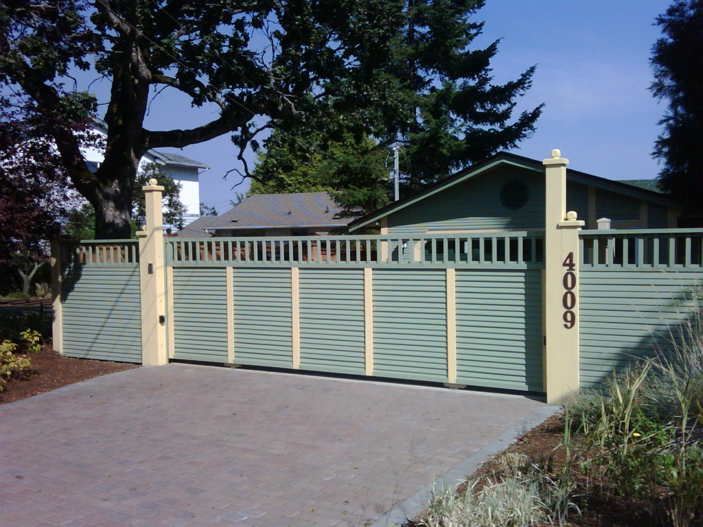 Ottawa Fence Installation Company | 57 Honey Gables Dr, Ottawa, ON K1V 5V7, Canada | Phone: (613) 909-8922