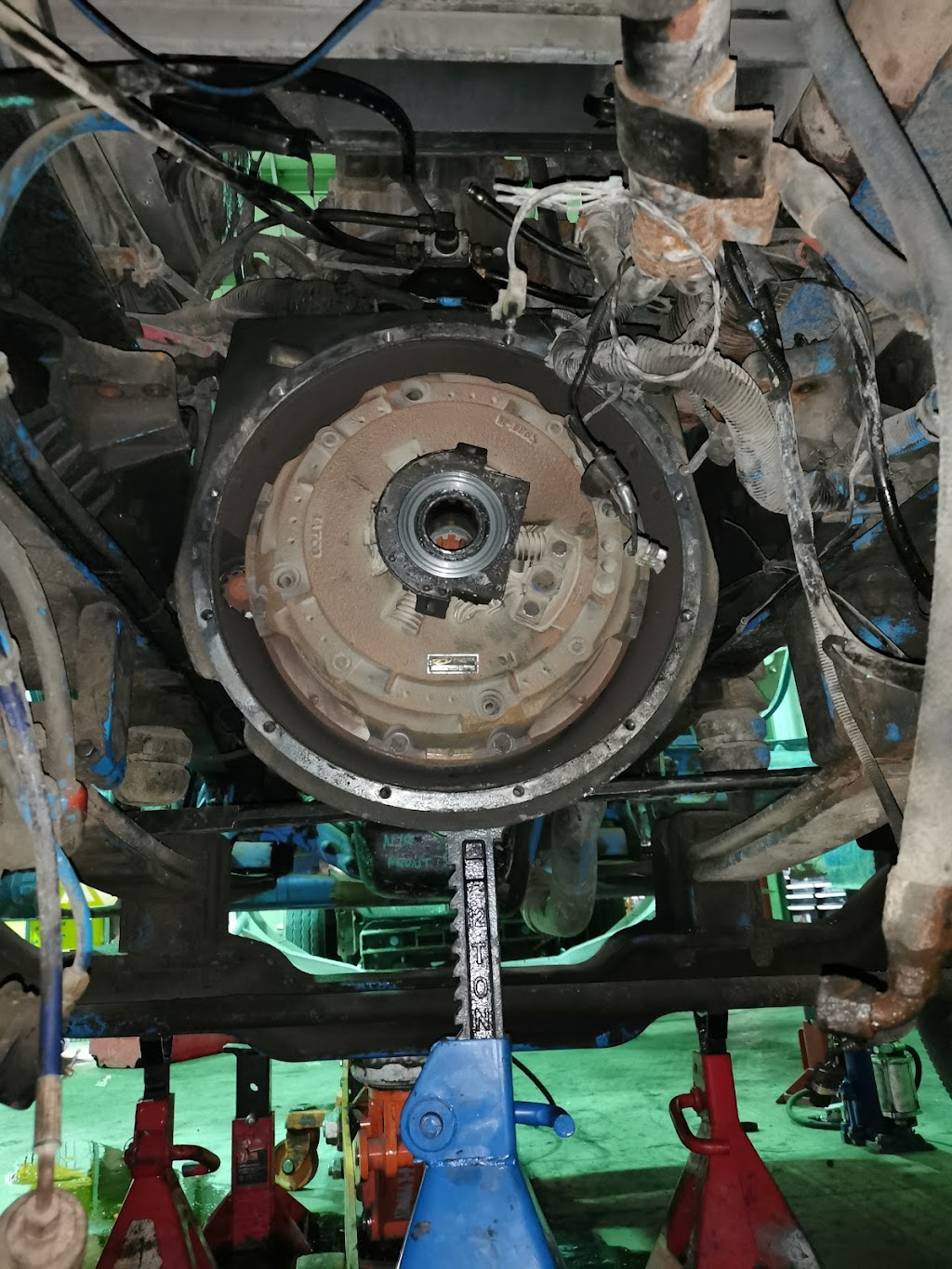 Marian Truck and Trailer repairs | 9777 Enterprise Way SE, Calgary, AB T3S 0A1, Canada | Phone: (403) 333-3652