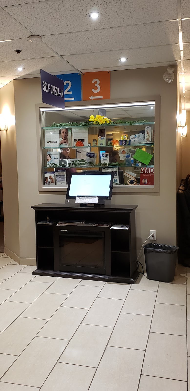 Clarity eye | 240 Alton Towers Cir #300, Scarborough, ON M1V 3Z3, Canada | Phone: (416) 663-3937