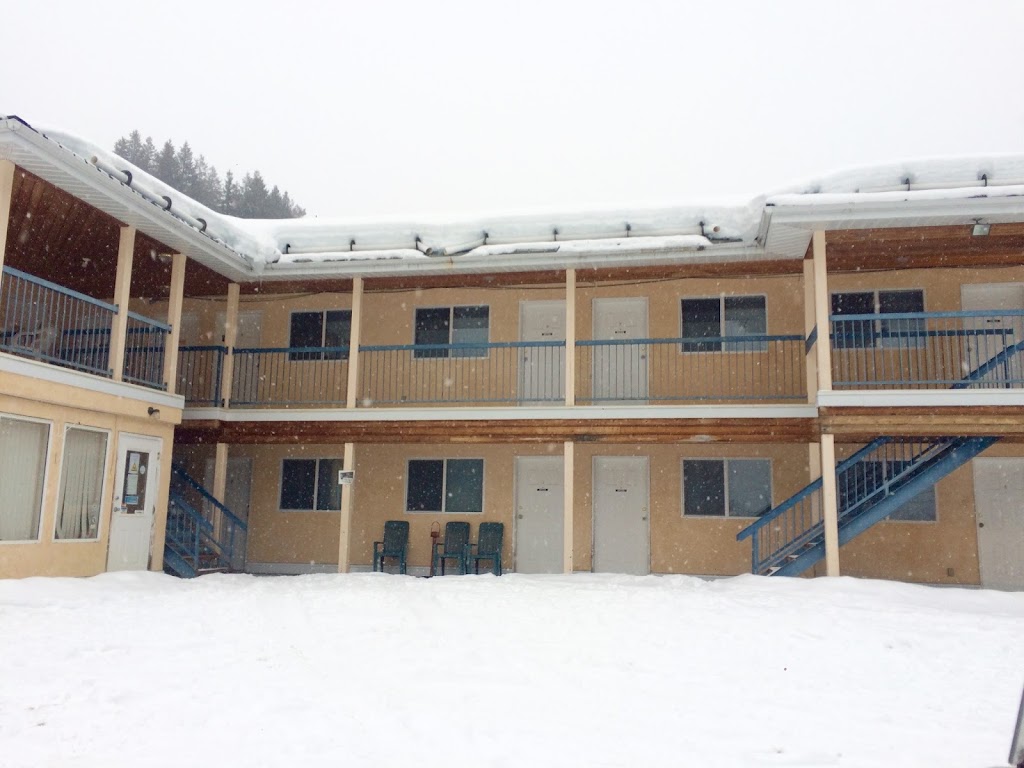Bralorne Mines Motel | 3600 Pioneer Road, Gold Bridge, BC V0K 1P0, Canada | Phone: (778) 793-4161