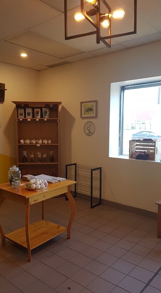 CaroDéco boutique&café | 1397 Av. de Grand-Mère, Grand-Mère, QC G9T 2J7, Canada | Phone: (819) 995-2857